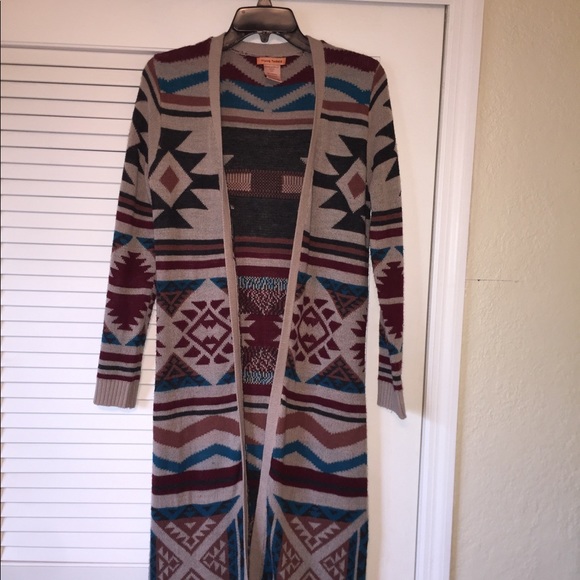 Sweater - Picture 1 of 3